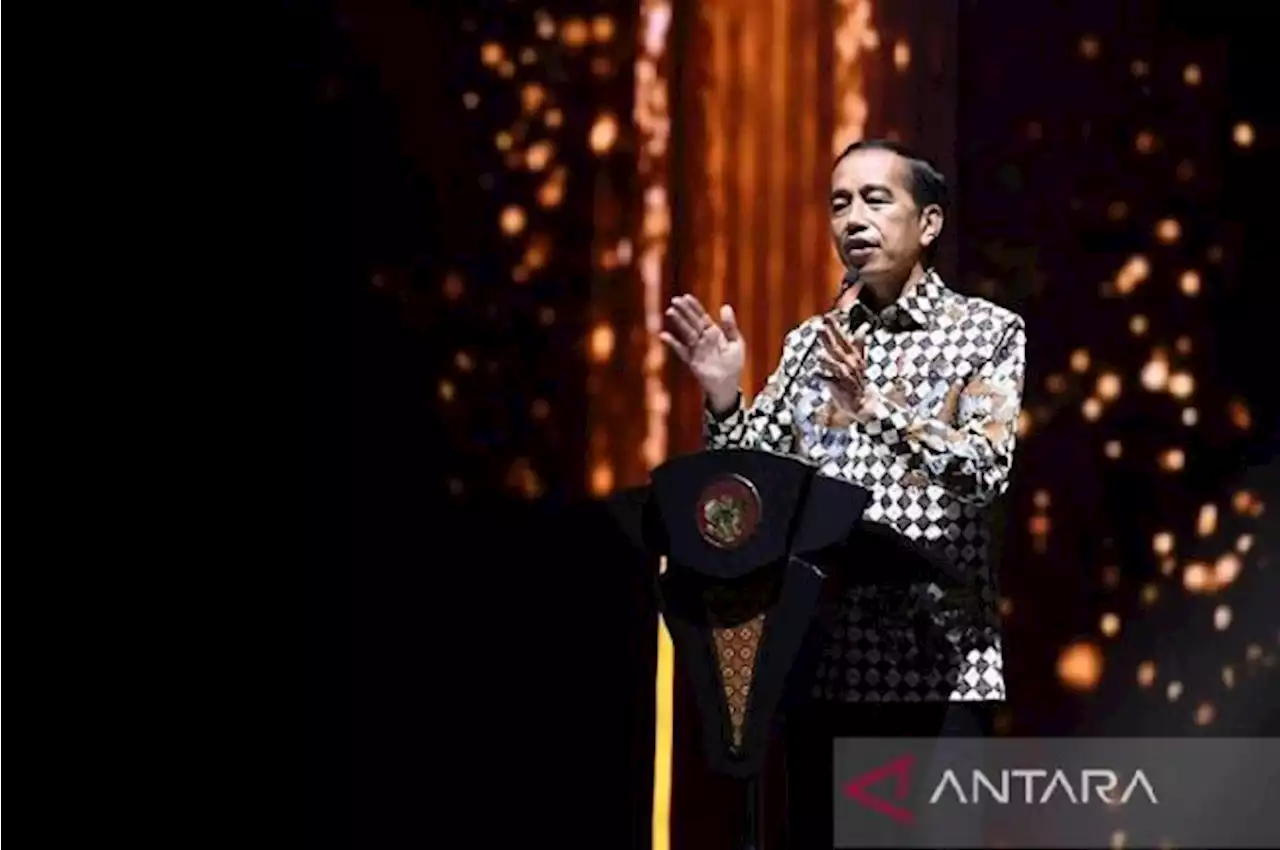 Jokowi Kembali Bilang Bodoh Lihat Kementerian Tak Beli Produk Lokal