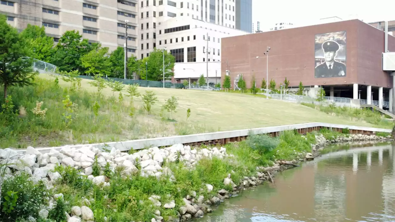 Unique new hiking trail and park officially opens in Houston downtown's East End