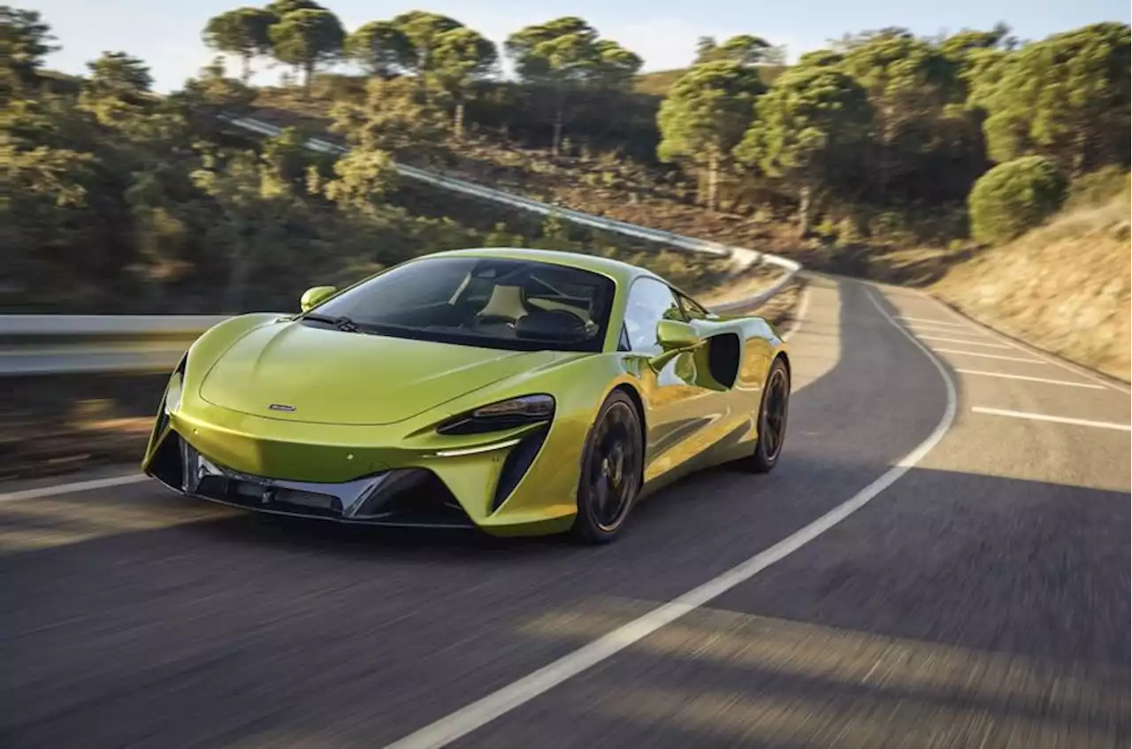 McLaren Artura review | Autocar