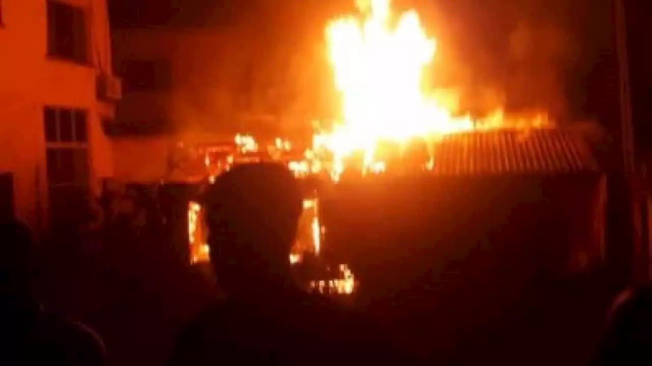 LASEMA battles raging fire in Ikoyi