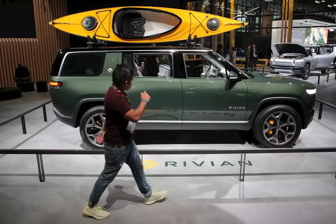 Rivian pushes back deliveries of its R1S SUV once again | Engadget