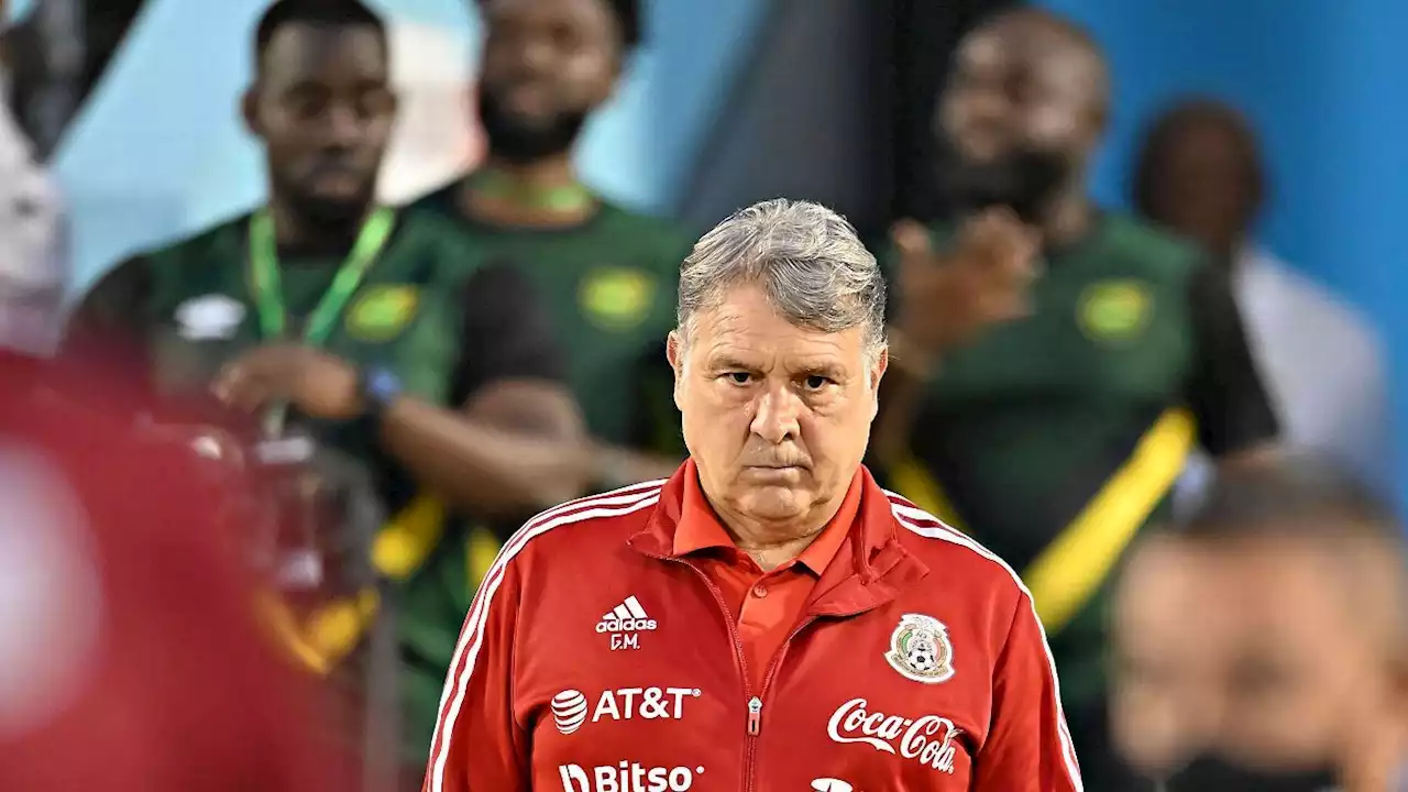 Gerardo Martino acepta que Diego Lainez y Luis Chávez están en la lucha por Qatar 2022