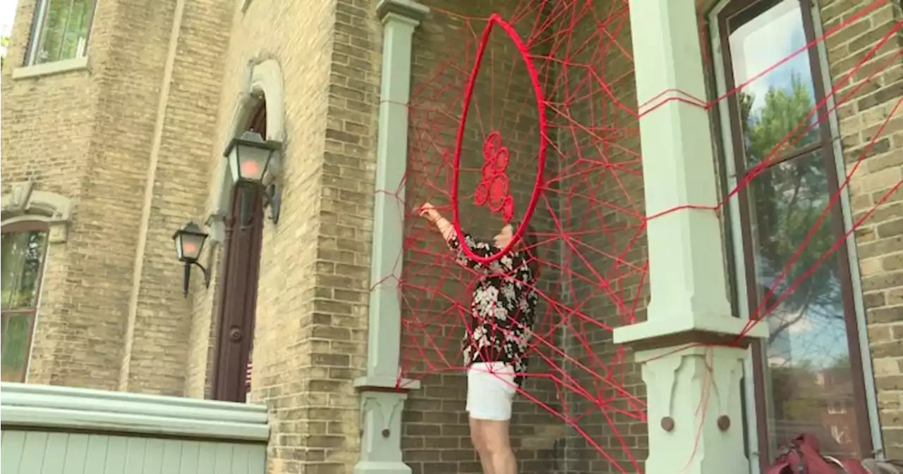 Metis artist creates art installation at Glanmore House in Belleville - Kingston | Globalnews.ca