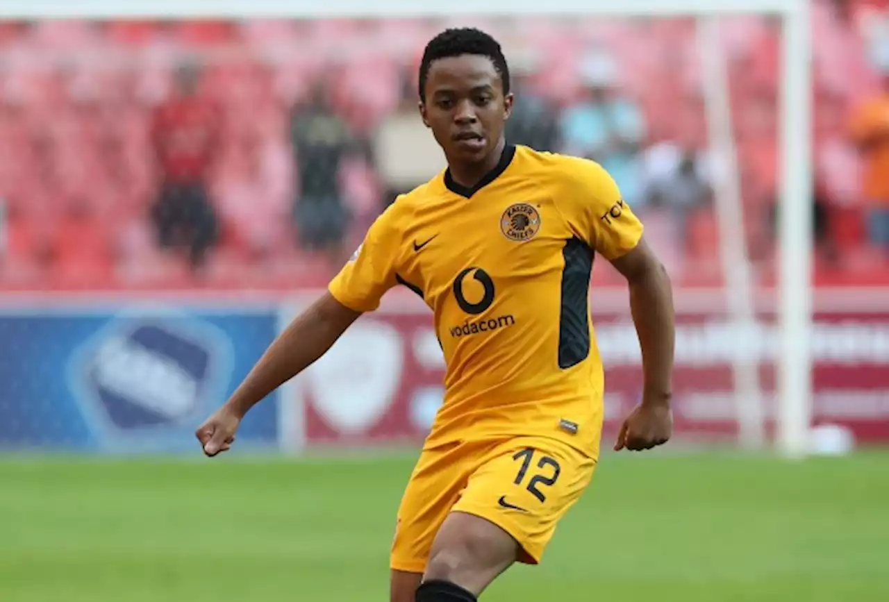 Kaizer Chiefs star Nkosingiphile Ngcobo wins 2021/22 PSL Goal of the Season award