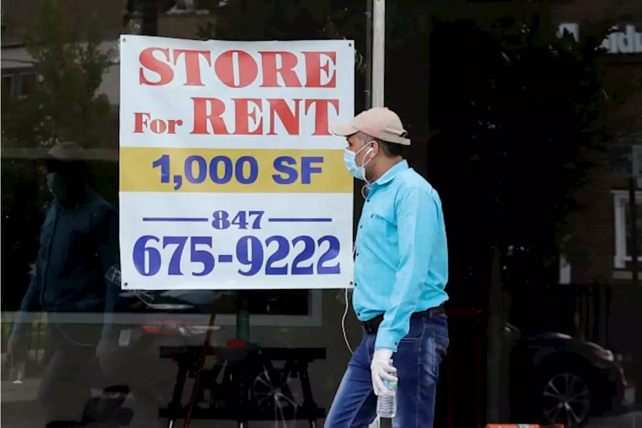 US failed to stop fraud in COVID loan program, Clyburn says