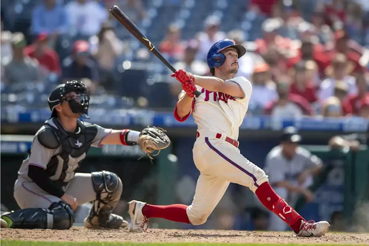 Phillies stun Marlins, 3-1, on a dramatic ninth-inning homer by Garrett Stubbs