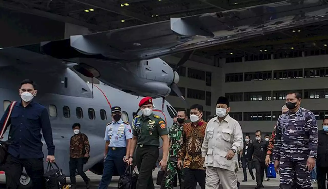 Prabowo Subianto Serahkan 3 Unit Kapal Buatan PTDI ke TNI AL