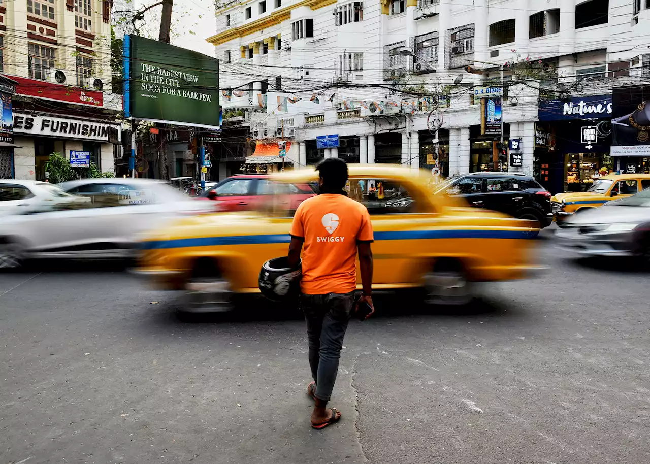 Delivery Startups Changed Daily Life in India—But Neighborhood Shops Are Pushing Back