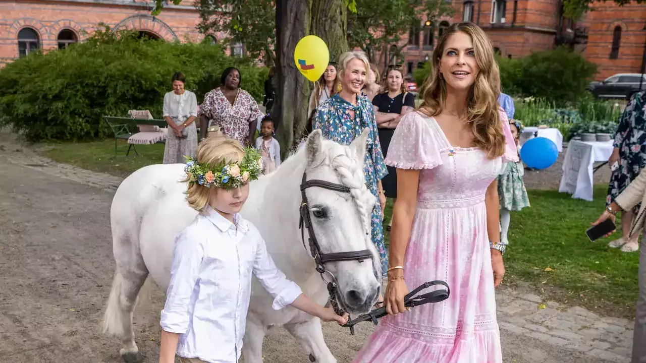 Härliga bilderna på prinsessan Madeleine och barnen från ”Min stora dag”