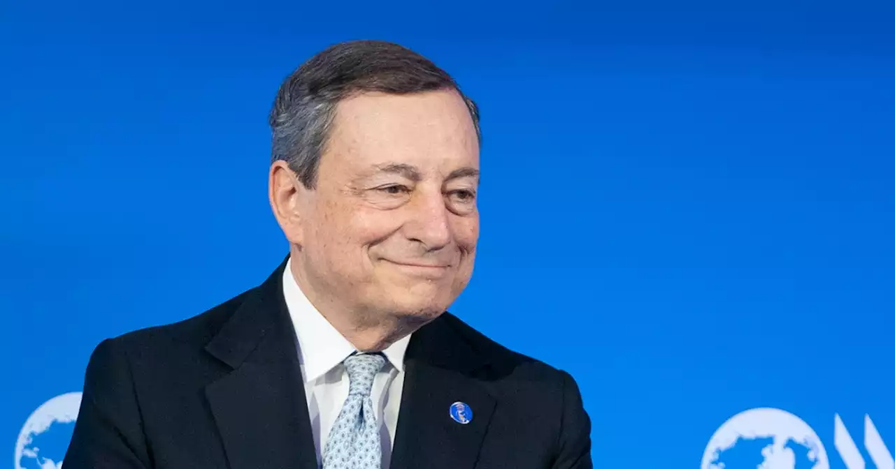 Sondaggi, cala il consenso per Draghi e il governo: perso il 3%. Tra i partiti è testa a testa FdI-Pd. Il M5s perde un punto - Il Fatto Quotidiano