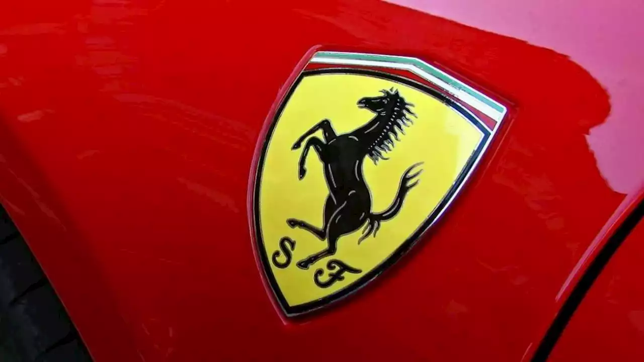 Ferrari: Purosangue a settembre, in arrivo 15 modelli anche elettrici