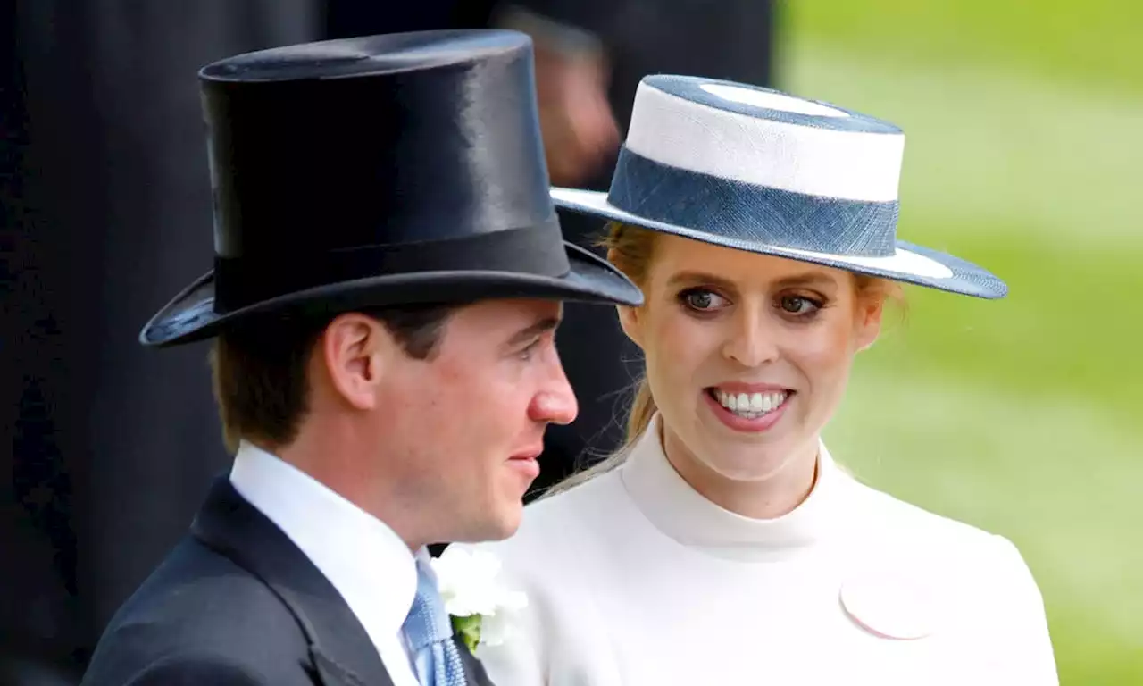 Edoardo Mapelli Mozzi shares rare loved-up snap with wife Princess Beatrice at Ascot