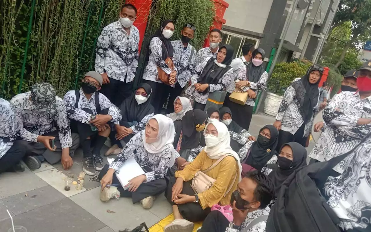 Kepsek Mengangkangi Kemendikbudristek, Guru Honorer Lulus PG PPPK Resah, Duh