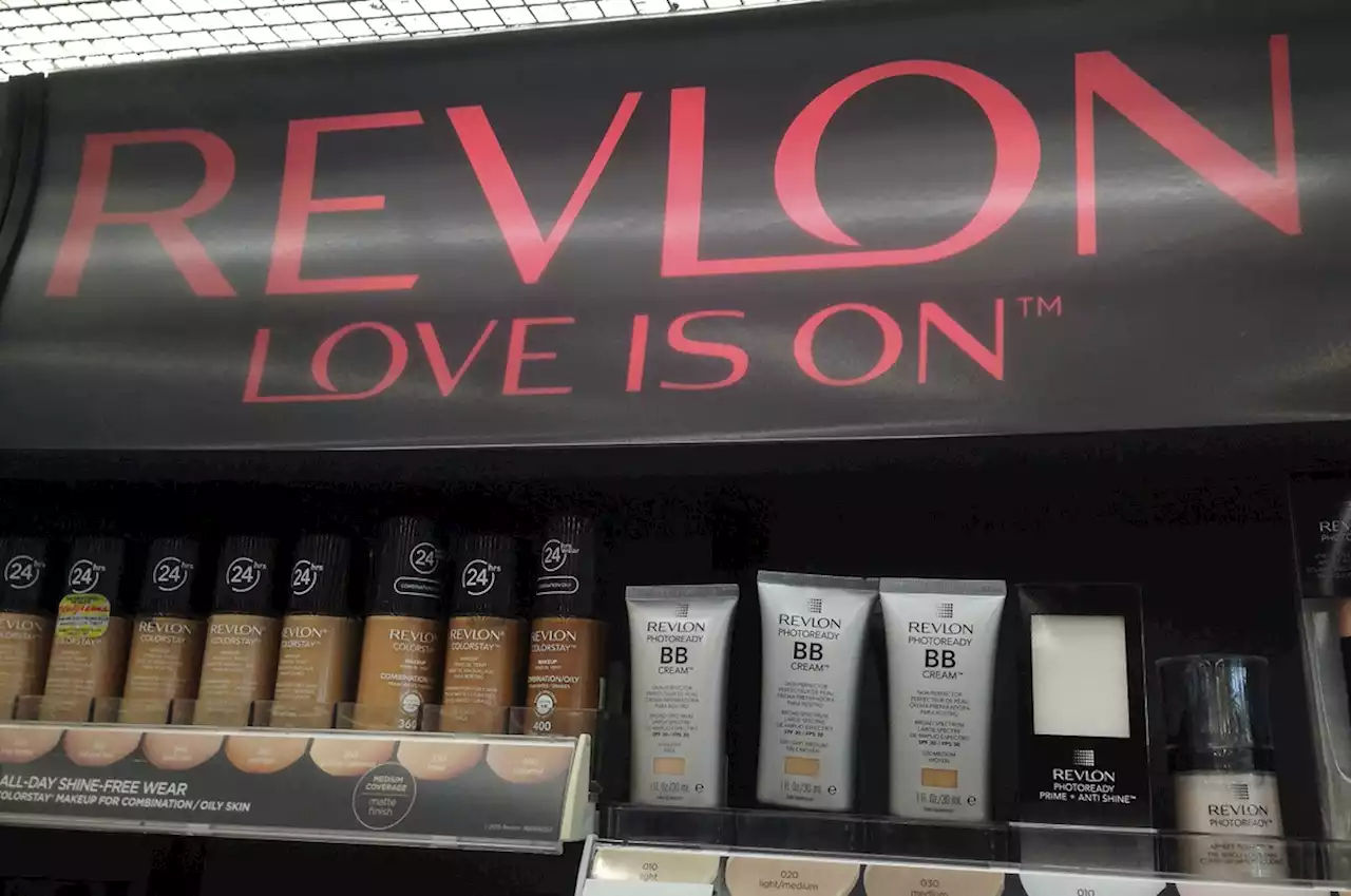 Revlon se declara en quiebra por impacto de competencia en internet