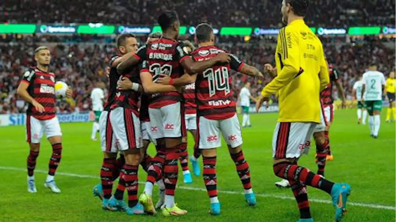 Flamengo supera o Cuiabá, volta a vencer no Brasileirão e 'pega o elevador' na tabela