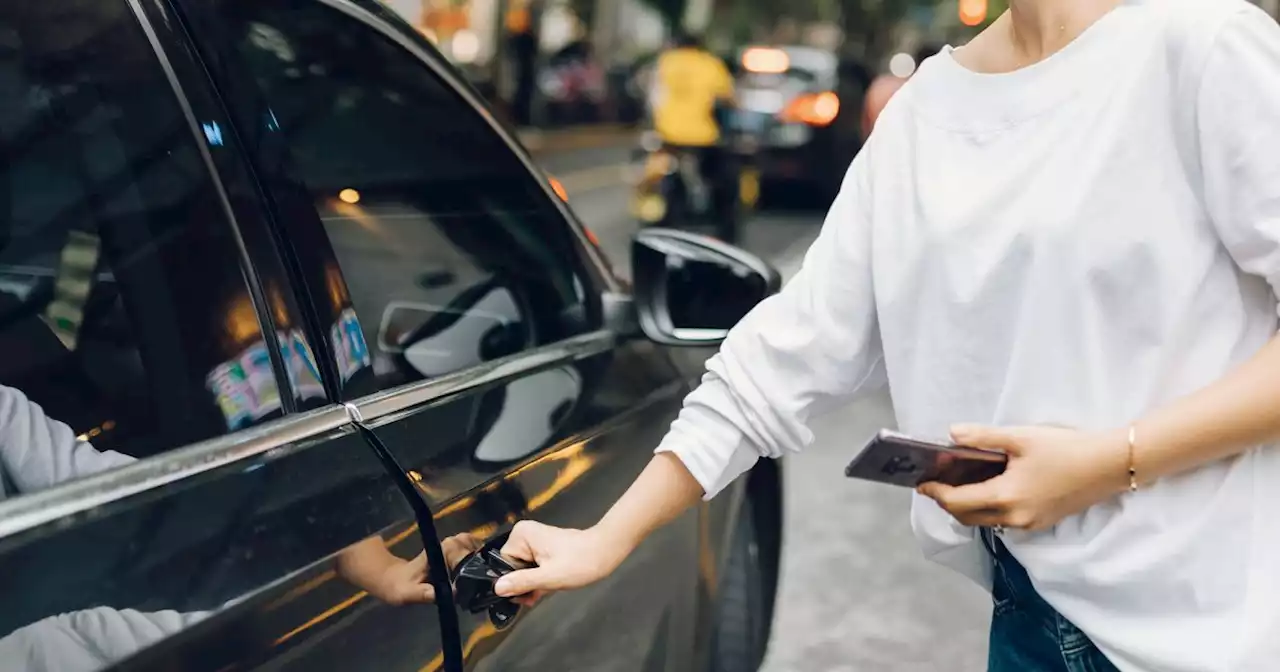 Un chauffeur de VTC accusé d'avoir violé deux clientes au lieu de les reconduire chez elles