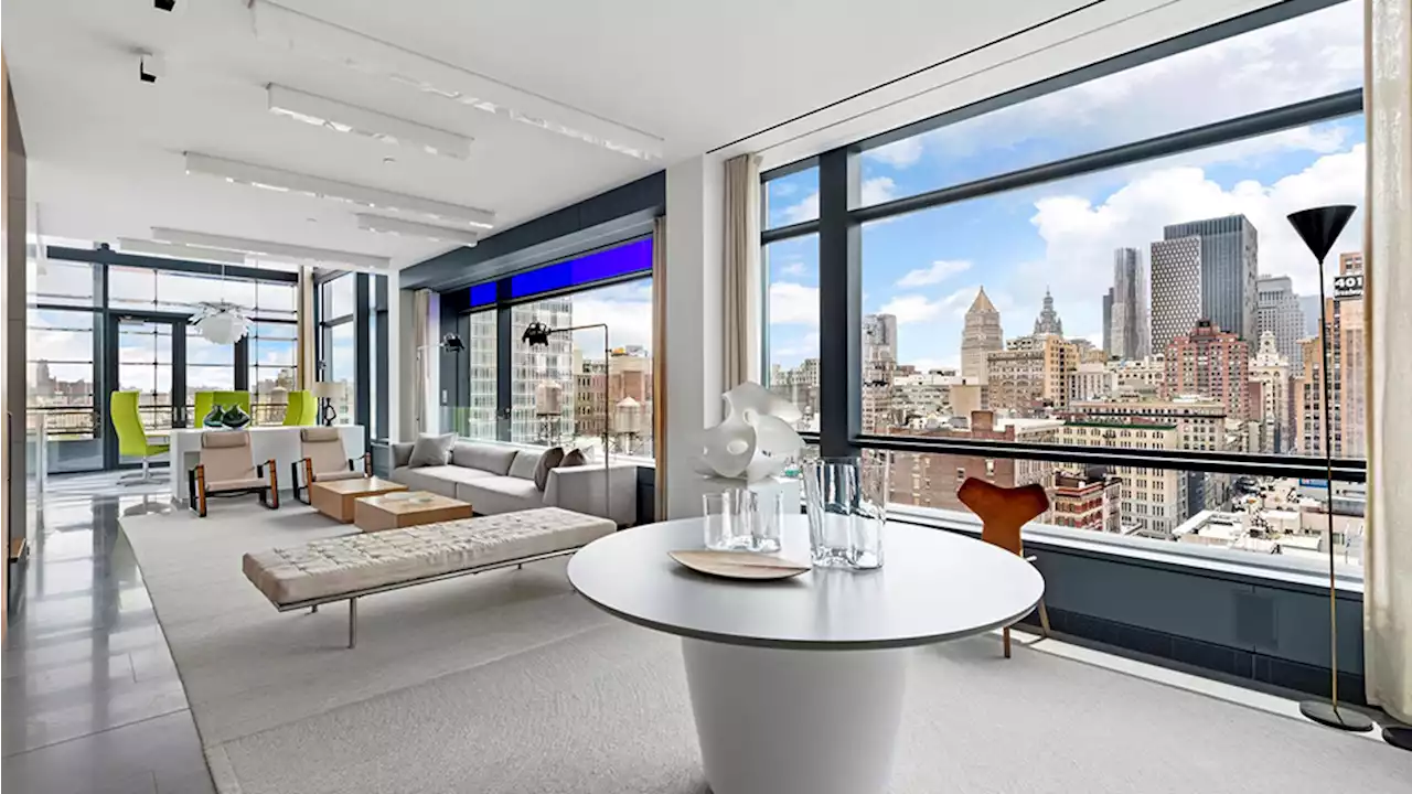 Forget Floor-to-Ceiling Windows. This $22.5 Million Manhattan Penthouse Comes With a Glass Roof.