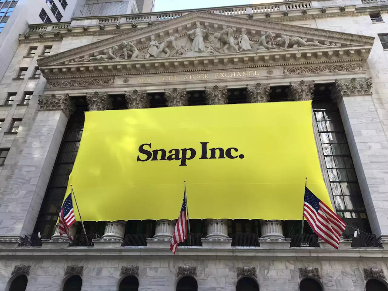 Snapchat starts testing a paid subscription tier | Engadget