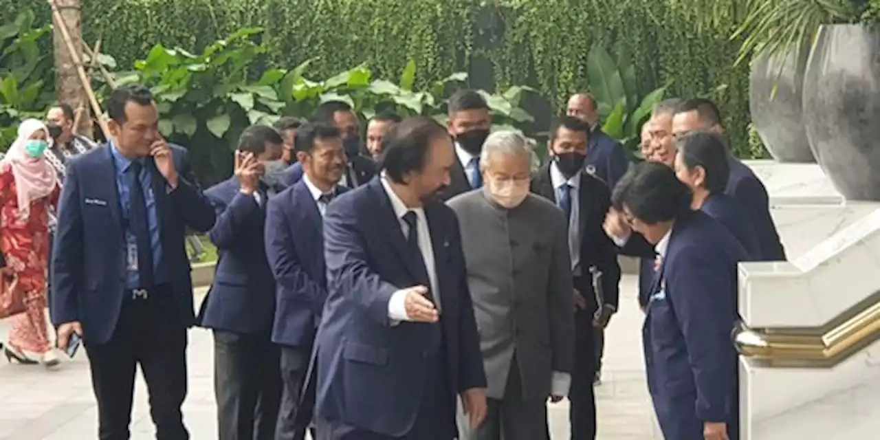 Ketum NasDem Surya Paloh Terima Mantan PM Malaysia Mahathir Mohamad di Kantor DPP | merdeka.com