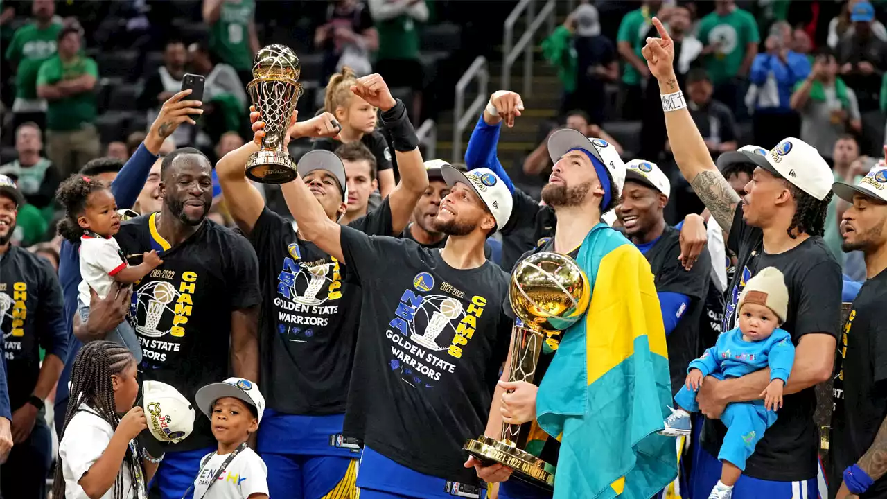 Watch Best Moments From Warriors' Electric Post-NBA Finals Celebration