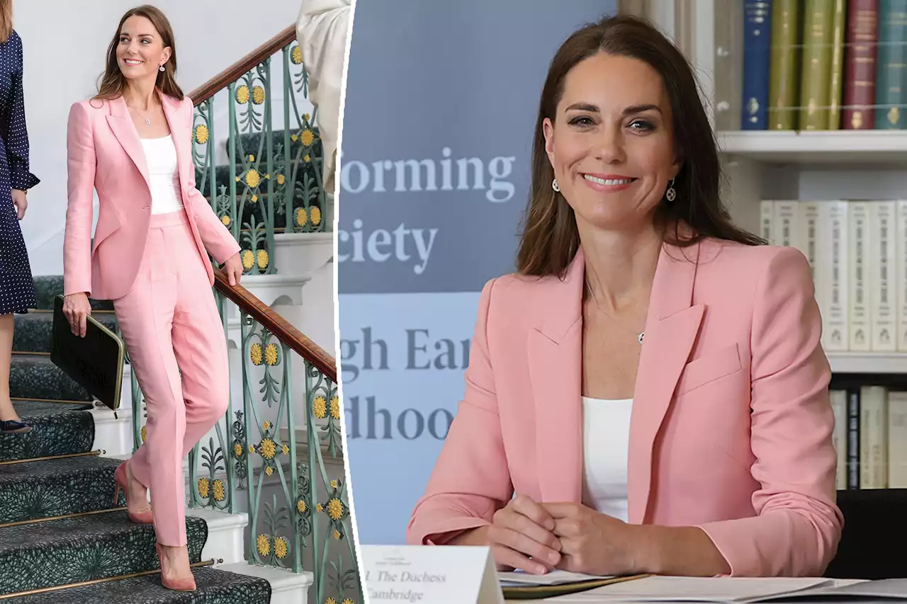 Kate Middleton is pretty in pink pastel pantsuit