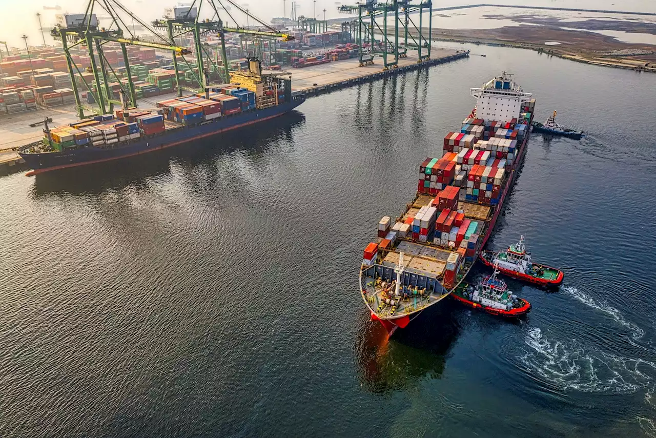 A new law takes aim at shipping costs and congested ports