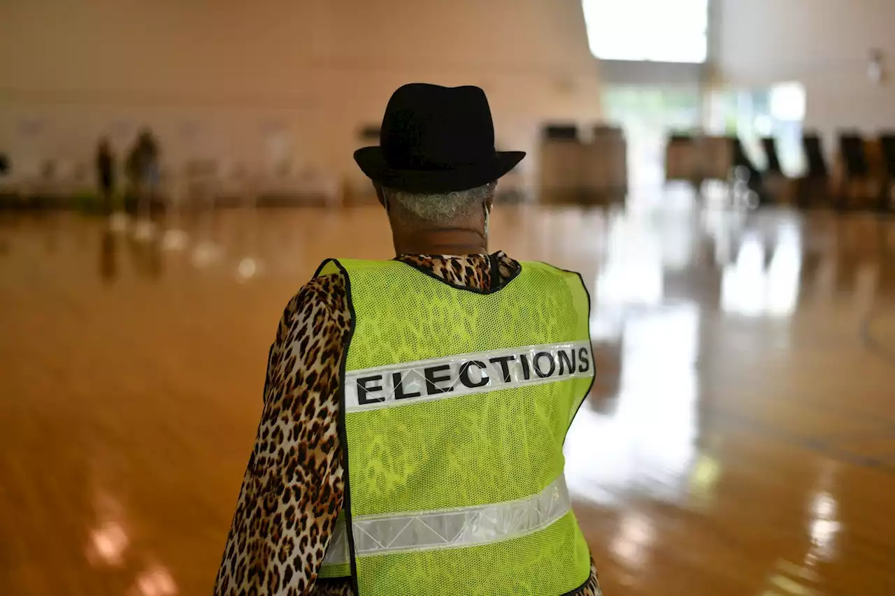 As Election Day in D.C. approaches, candidates remain hot on the trail