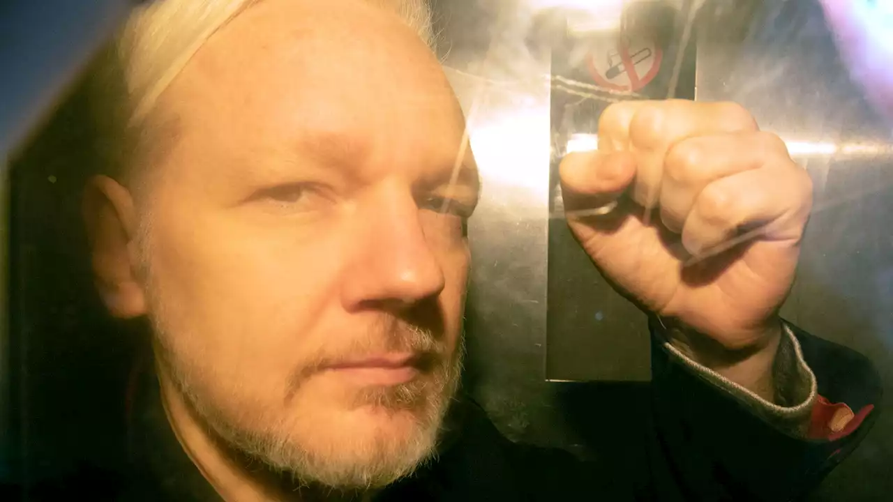 Via libera della Gran Bretagna all'estradizione negli Usa di Julian Assange