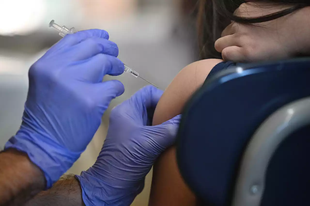 Florida Gov. DeSantis 'Against' Covid Vaccine for Young Kids After FDA Approves Shots