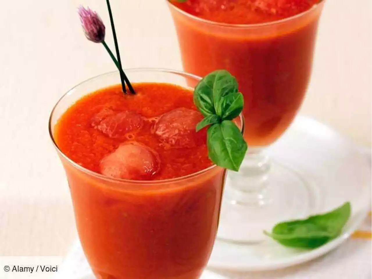 RECETTE Canicule : le Gaspacho tomate et pastèque ultra rafraîchissant de Grégory Cuilleron, ancien Top Chef - Voici