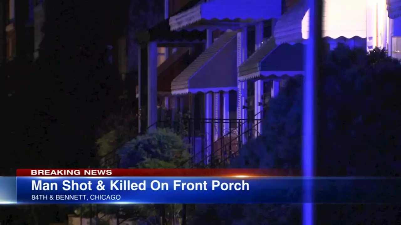 Chicago shooting: Man shot, killed on Stony Island Park porch, police say