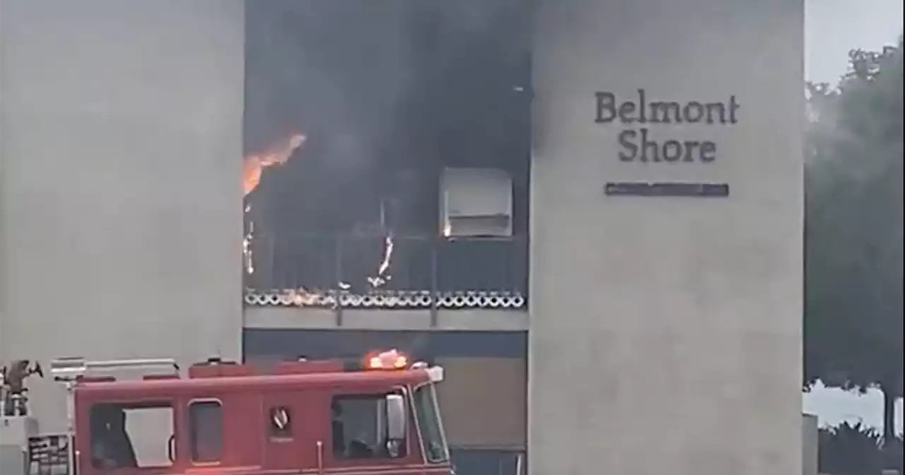 4 firefighters injured after fireworks explode in Long Beach apartment fire