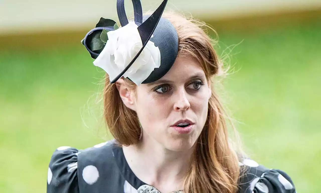 Princess Beatrice surprises in bold printed dress for Royal Ascot