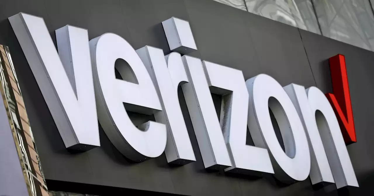 Verizon, AT&T delay some 5G service over airlines' concerns