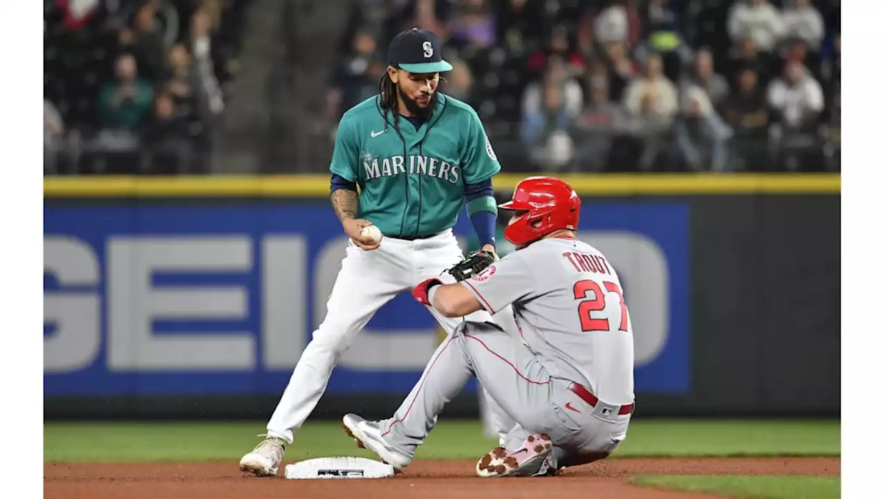 Angels’ patchwork lineup does little in loss to Mariners