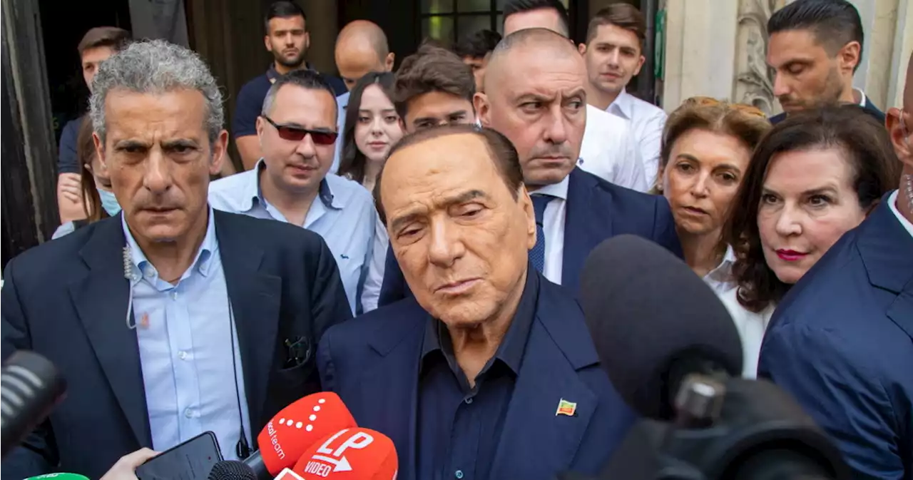 Centrodestra alleato con Casapound a Lucca, 'lascio Forza Italia': il big che minaccia Berlusconi