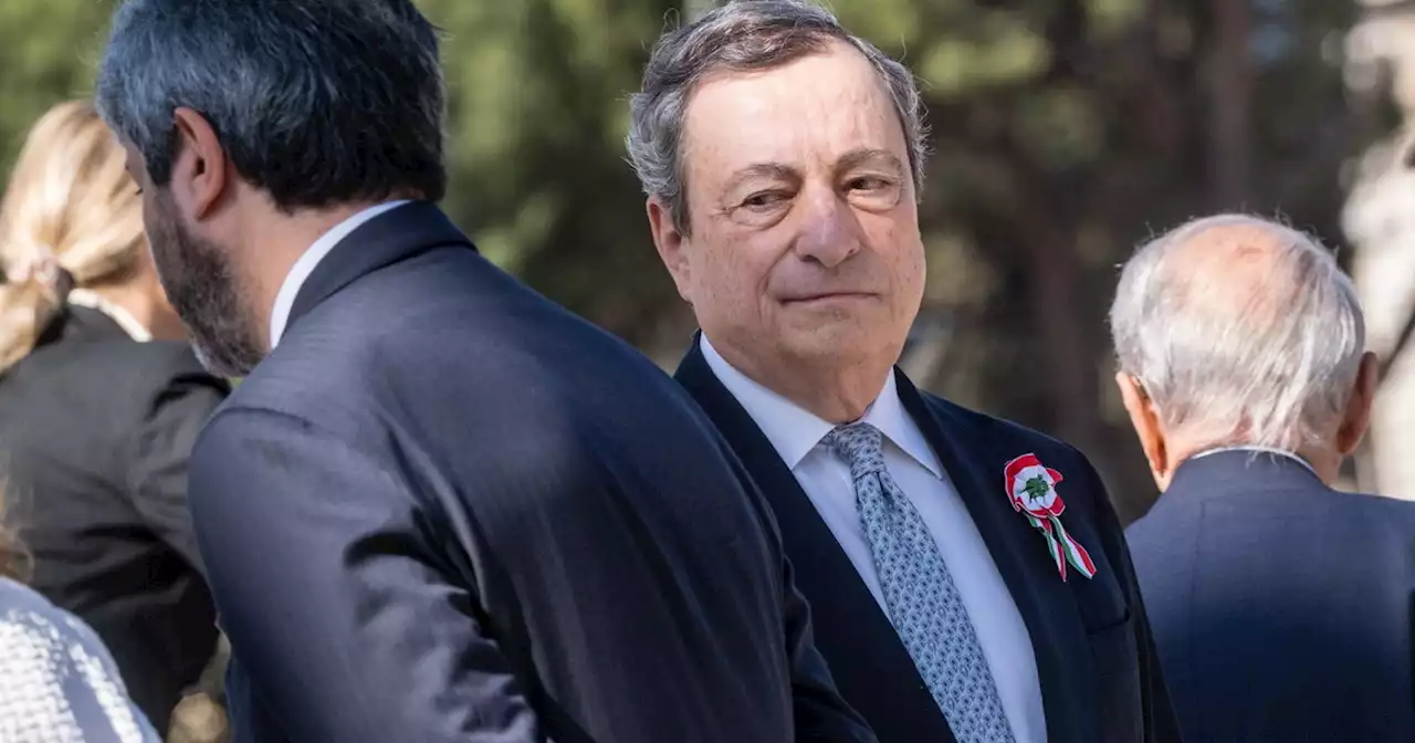 Mario Draghi, il sondaggio: crolla la fiducia nel premier, ecco le ultime cifre