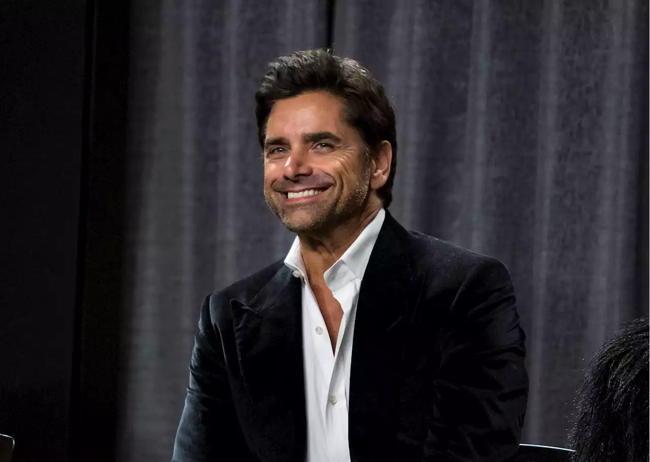 John Stamos Shares 2004 Beach Pic With Bob Saget and Ashley Olsen