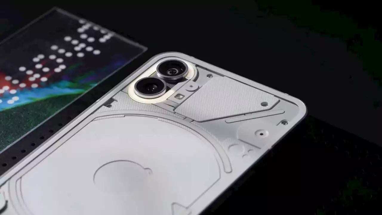 Nothing Phone (1) appears on video