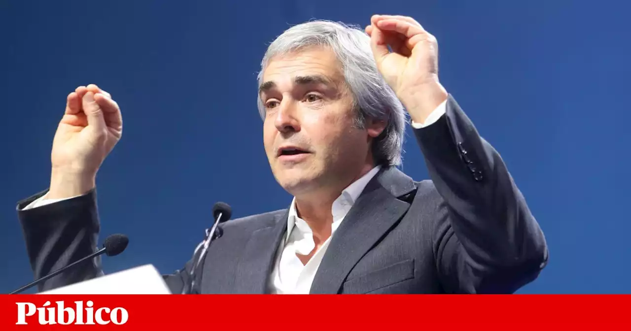 CDS diz que a adesão da Ucrânia à UE tem de respeitar critérios aplicados a outros países