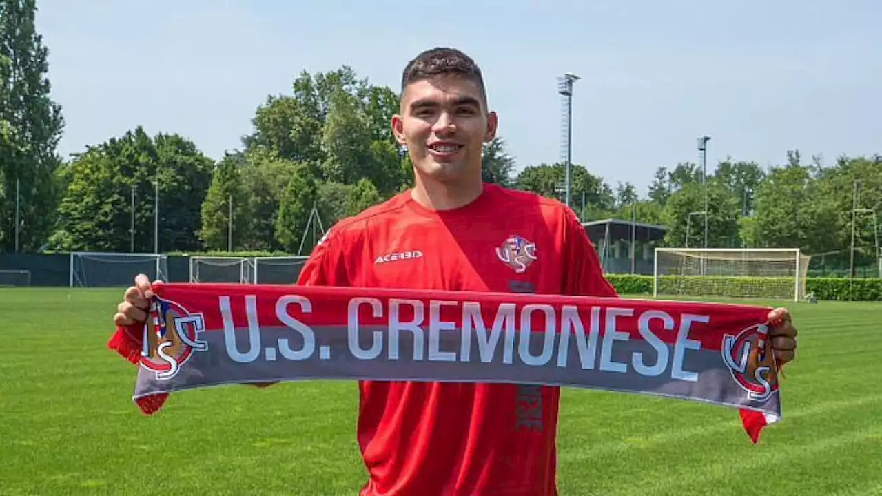 ¡Oficial! Johan Vásquez llega a Cremonese y habla perfecto italiano