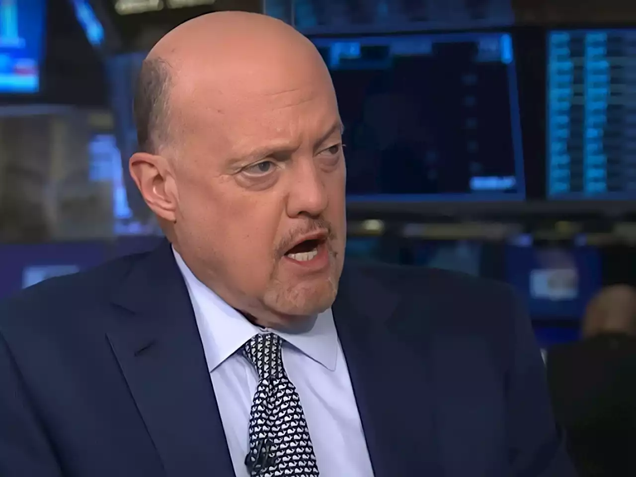 Jim Cramer Expects Bitcoin to Dump to $12,000, Its 'Pre-Fiasco' Level