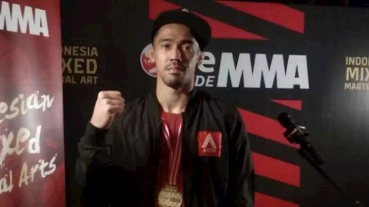 Mario Satya Rebut Sabuk Juara Interim Kelas Bantam