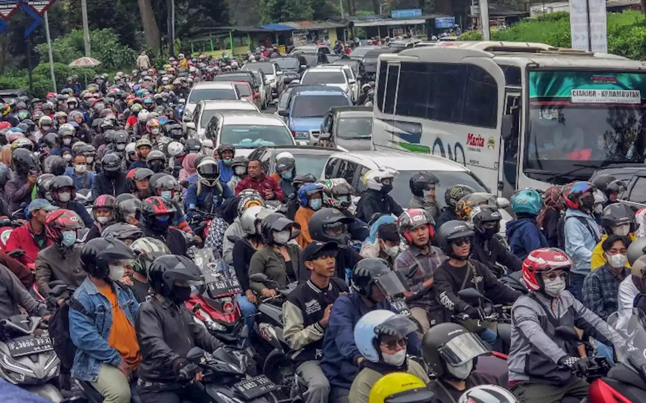 Jalan Tol Puncak Cianjur, Solusi Macet saat Healing? | Ekonomi - Bisnis.com