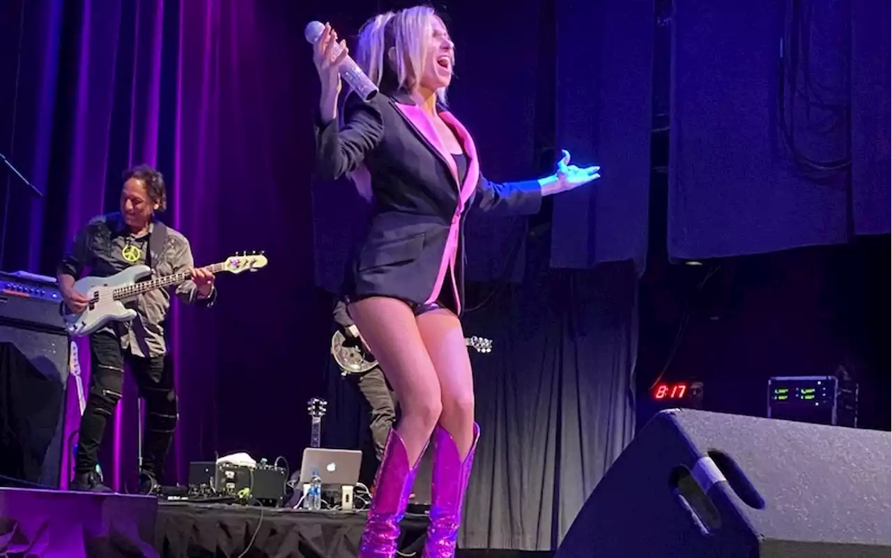 Debbie Gibson Is No Mere Nostalgia Act At House Of Blues