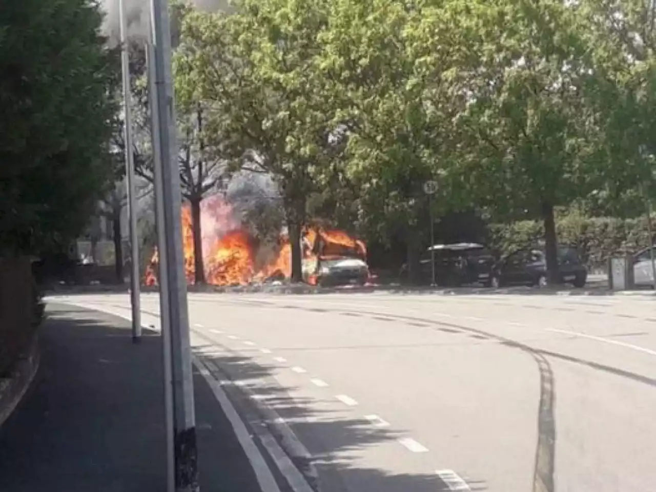 Esplode camper alle porte di Milano: una donna morta, grave un 81enne