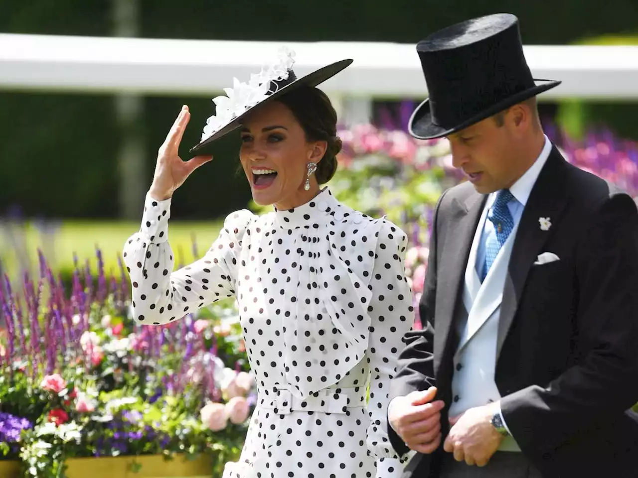 La Regina rinuncia ad Ascot: è la prima volta in 70 anni di regno