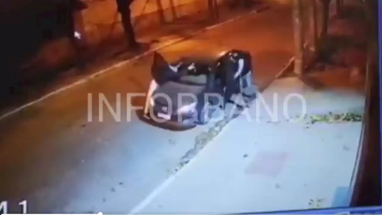 VIDEO: Ataque piraña en La Tablada para robar un auto