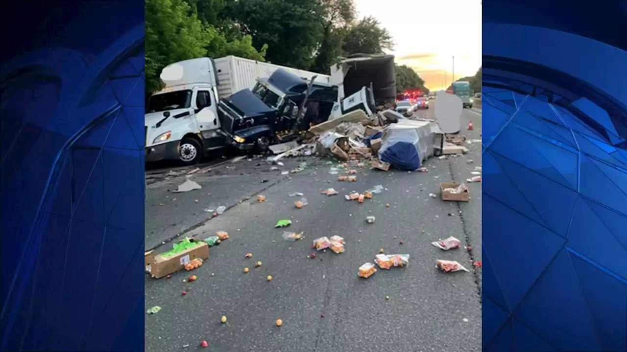 Vegetables Spill Onto I-95 After Truck Crash in Norwalk, Conn.