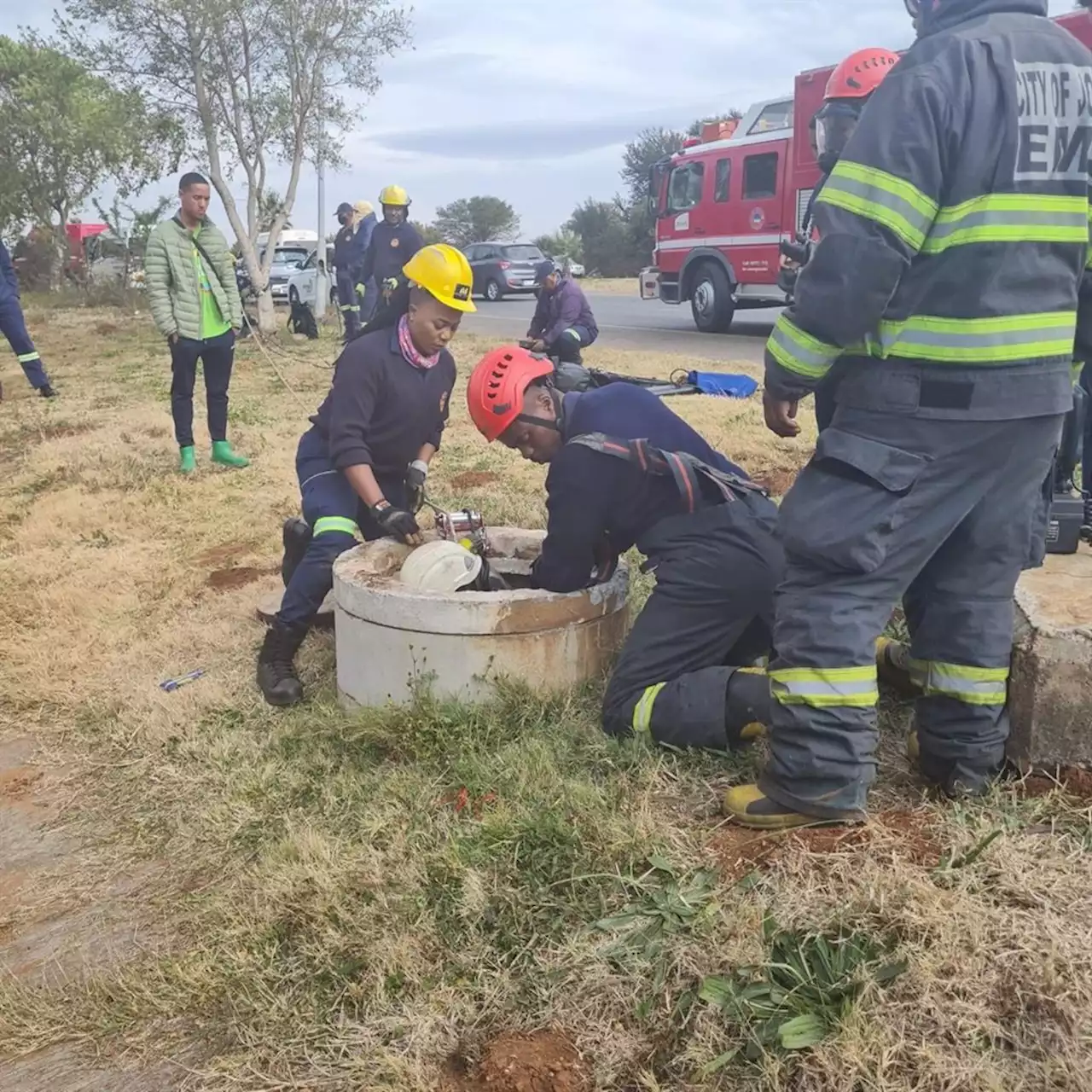 Still no sign of Soweto boy who fell down manhole as search enters day six | News24